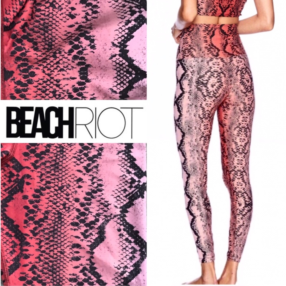 Beach Riot Sport Pink Snake Piper Leggings